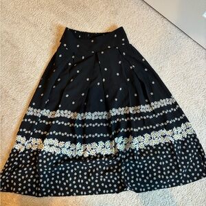 Max Studio Daisy Print Knee Length Dress with Tie